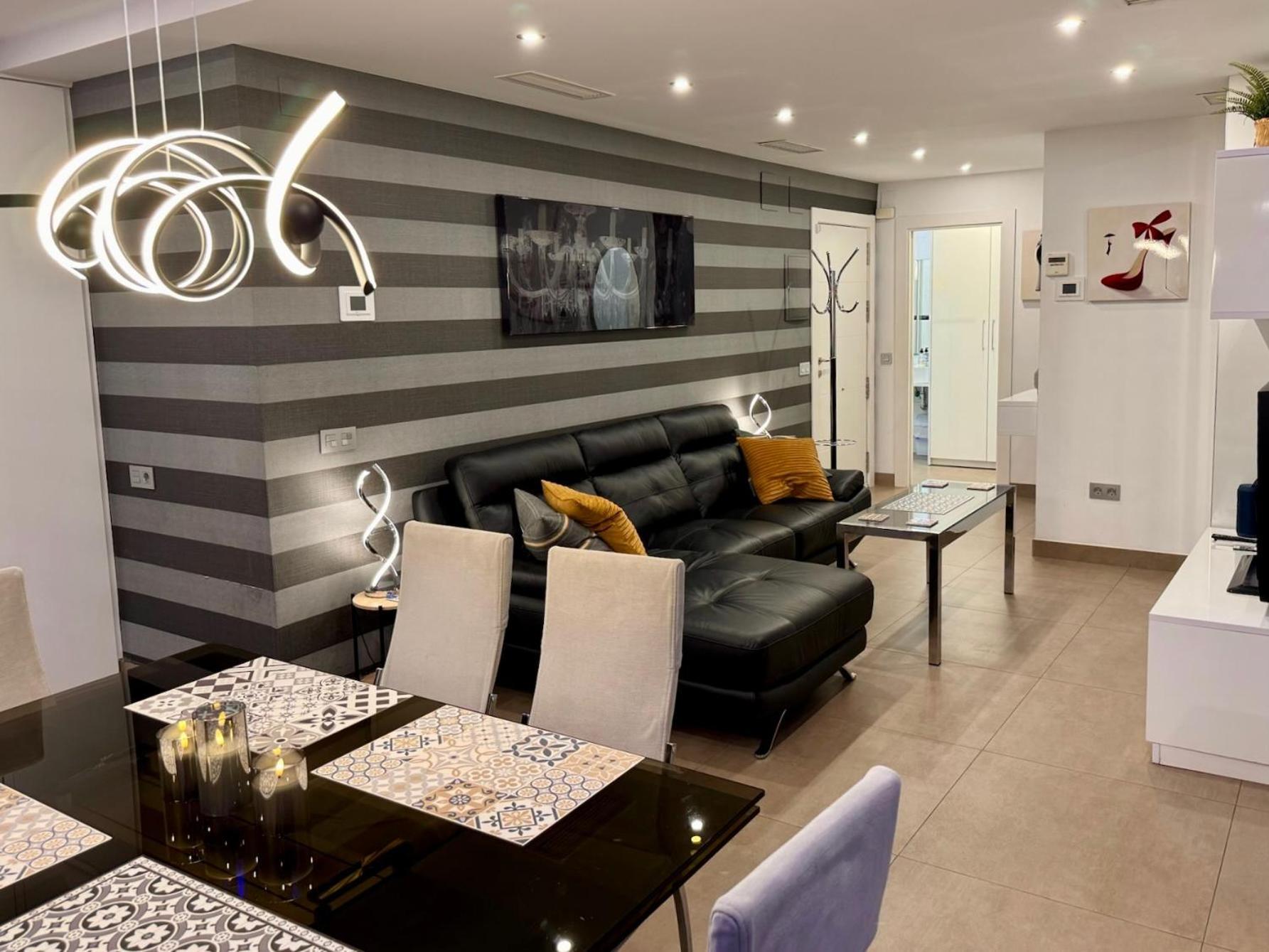 Modern Apartment In La Nogalera Torremolinos Exterior foto